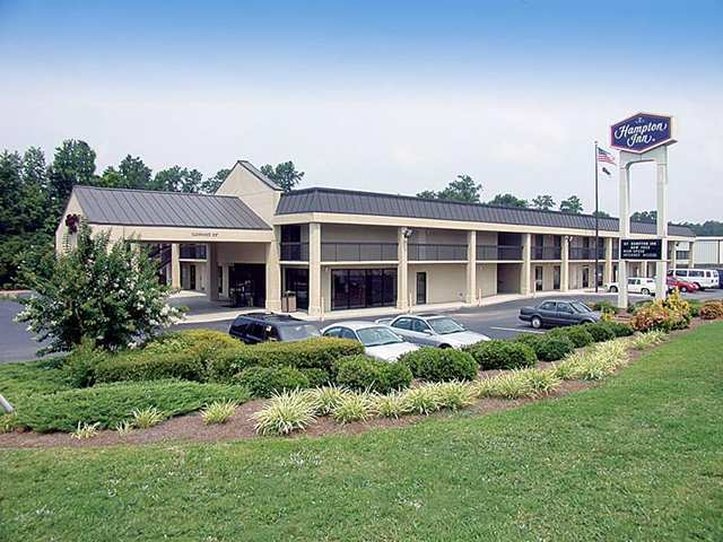 Baymont Inn & Suites-Griffin - Griffin, GA