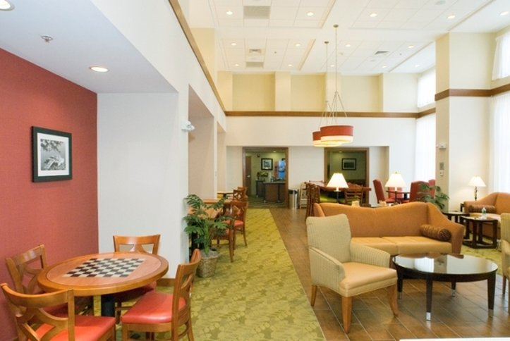 Hampton Inn Suites Tilton - Tilton, NH