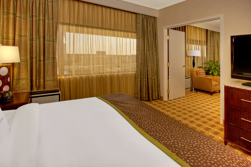 Doubletree By Hilton Hotel Little Rock - Little Rock, AR