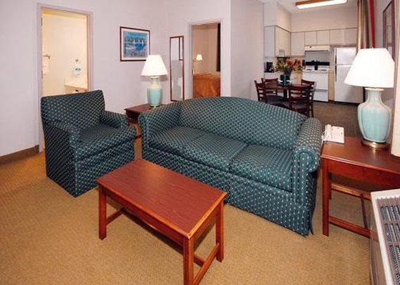 Comfort Inn & Suites-Seattle - Seattle, WA