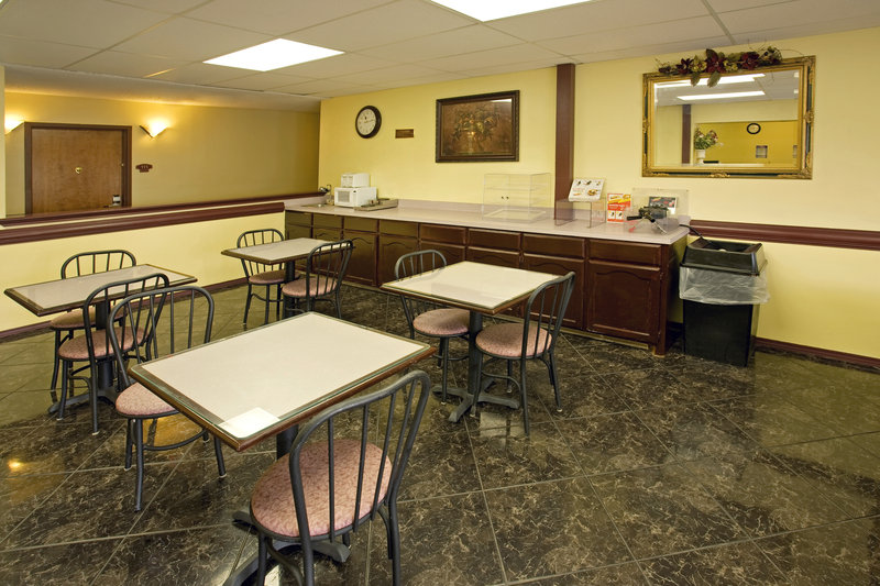 Americas Best Value Inn - Weslaco, TX