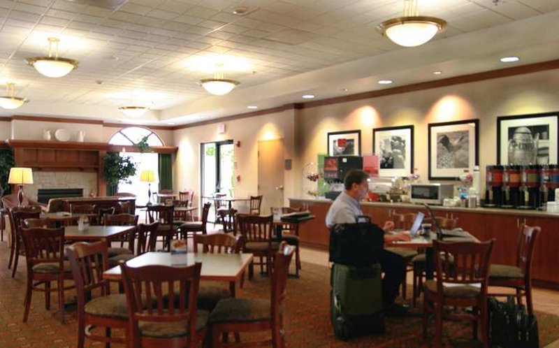Hampton Inn-Council Bluffs - Council Bluffs, IA