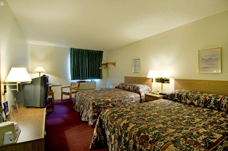 America's Best Value Inn - Streetsboro, OH