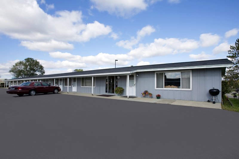 Americas Best Value Gopher Prairie Motel - Sauk Centre, MN