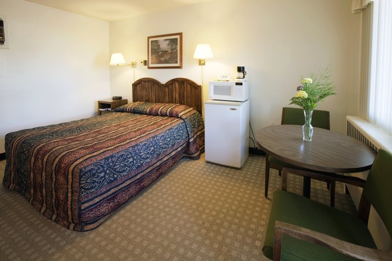 Americas Best Value Gopher Prairie Motel - Sauk Centre, MN