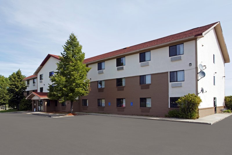 Americas Best Value Inn & Suites-Holland