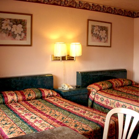 EXECUTIVE ROYAL INN - Clewiston, FL