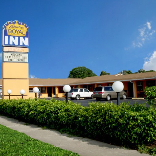 EXECUTIVE ROYAL INN - Clewiston, FL