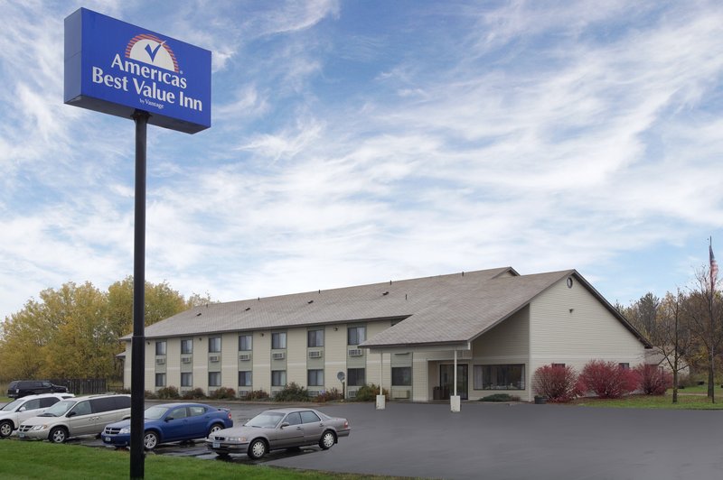Americas Best Value Inn - Finlayson, MN