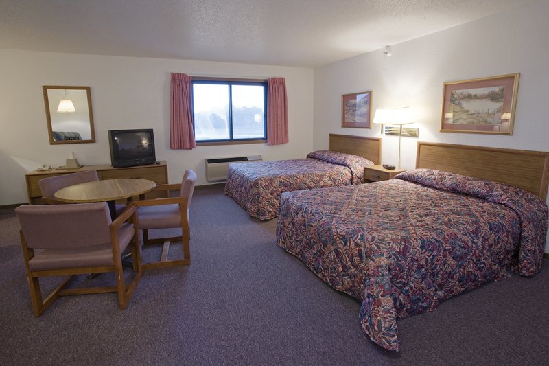 Americas Best Value Inn - Finlayson, MN
