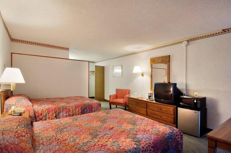Americas Best Value Inn Cleveland Airport - Brook Park, OH