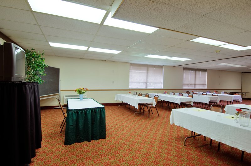 Americas Best Value Inn Cleveland Airport - Brook Park, OH