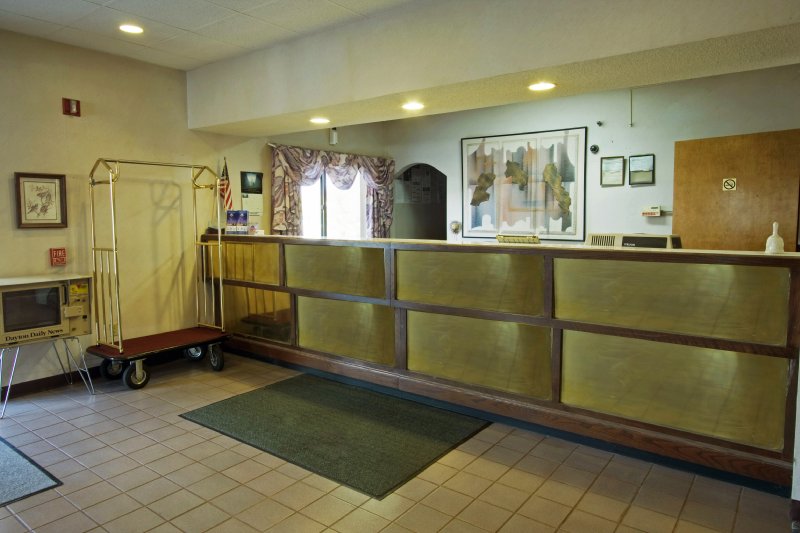 AMERICAS BEST VALUE INN - Franklin, OH