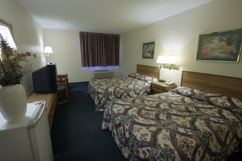 AMERICAS BEST VALUE INN - Franklin, OH