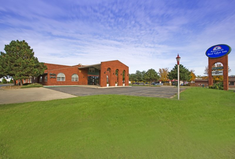 Americas Best Value Inn - Belvidere, IL