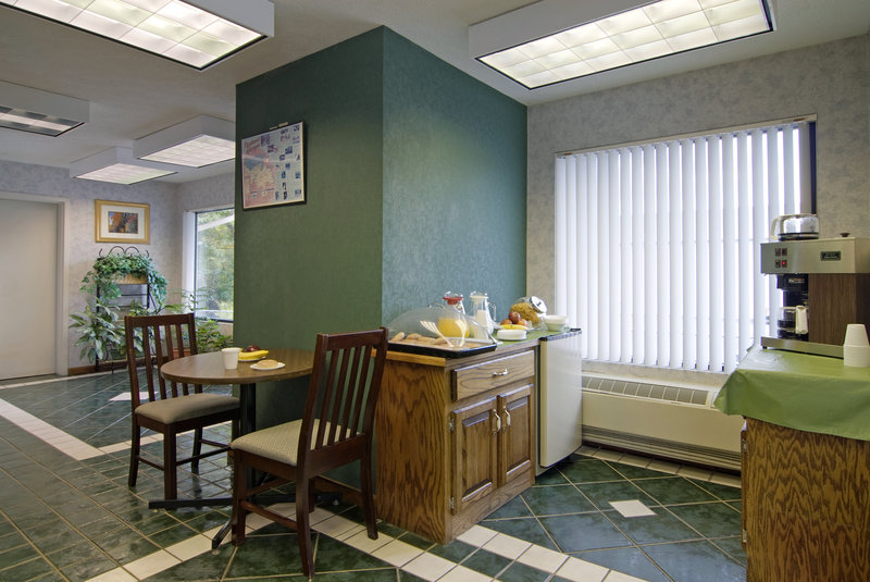 Americas Best Value Inn - Clayton, GA