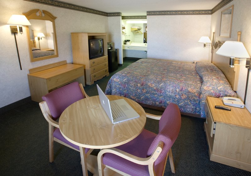 Legacy Inn - Gallatin, TN