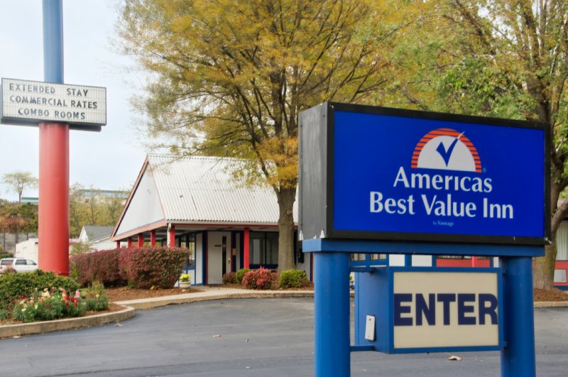 AMERICAS BEST VALUE INN - Covington, VA