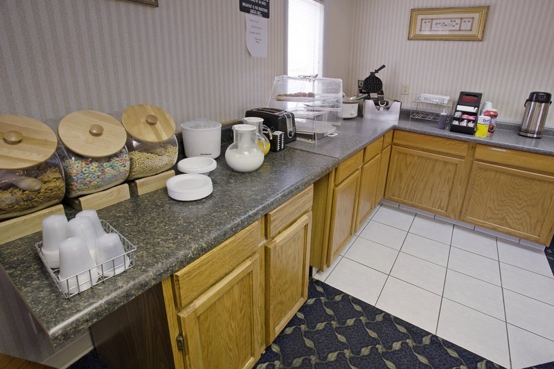 Americas Best Value Inn - Jasper, TN