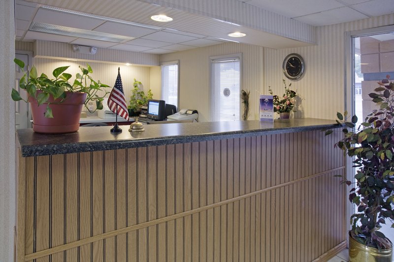 Americas Best Value Inn - Jasper, TN