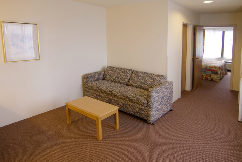 Americas Best Value Inn - Fort Atkinson, WI