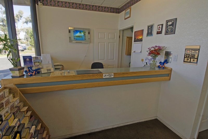 Americas Best Value Inn - Lompoc, CA