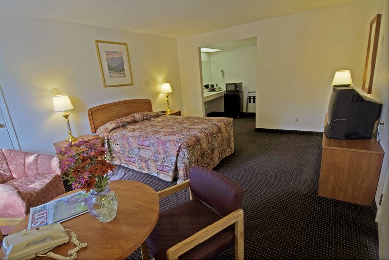 Americas Best Value Inn - Lompoc, CA