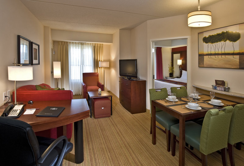 Residence Inn by Marriott Newport News Airport - Newport News, VA