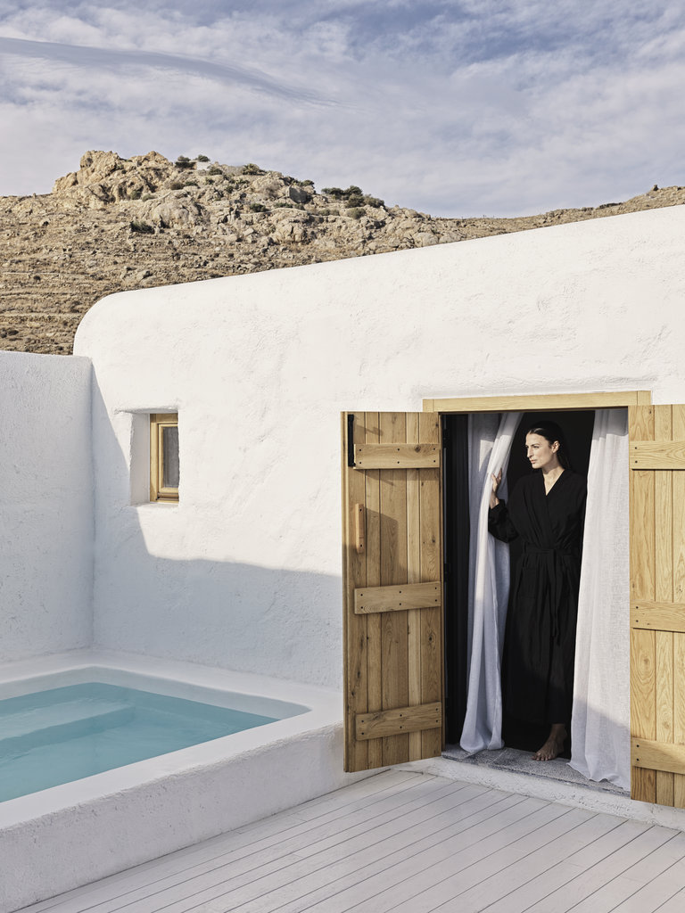 NOMAD Mykonos