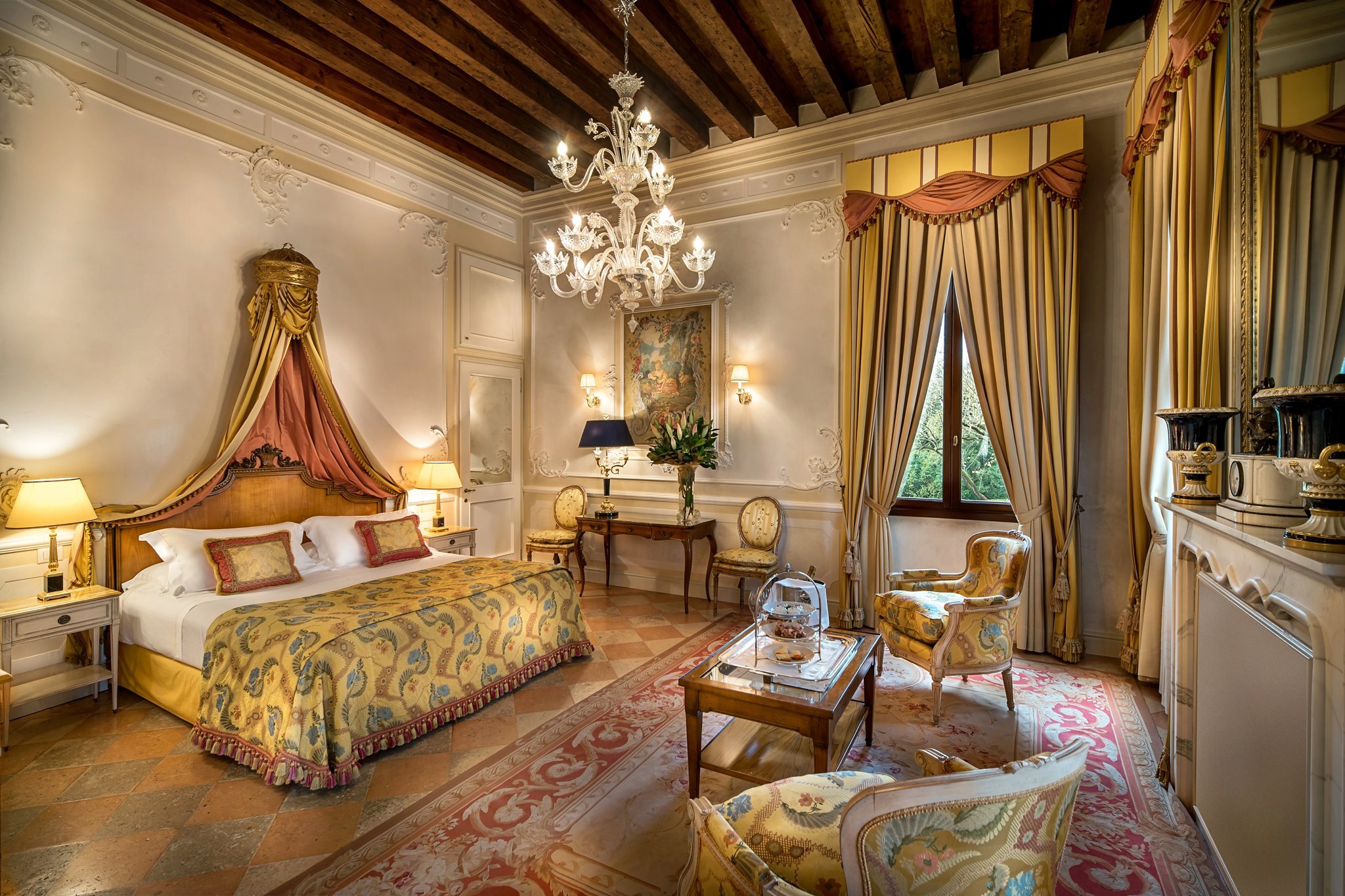 Villa Franceschi Hotel & Resort