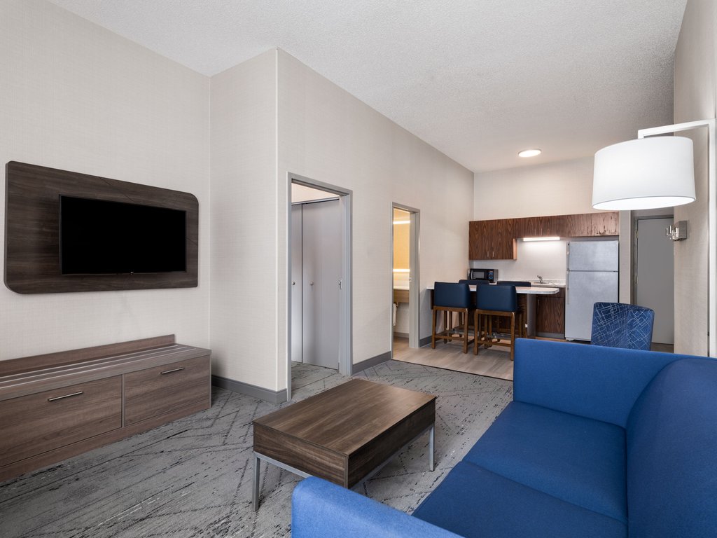 Holiday Inn Express Meadville (I-79 Exit 147a), an IHG Hotel - Tap to explore photos