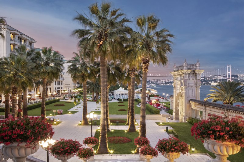 Delta Victoria Ocean Pointe Resort and Spa Delta Victoria Ocean Pointe Resort and Spa