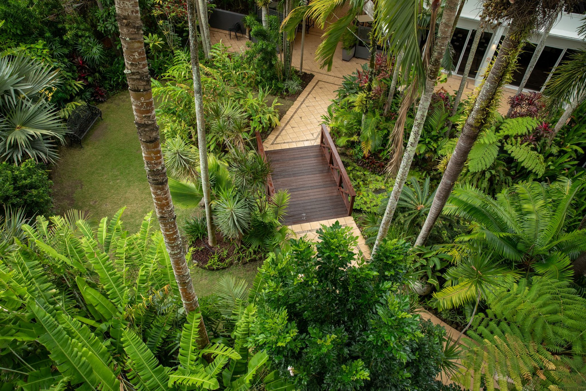 Cairns Harbourside Hotel