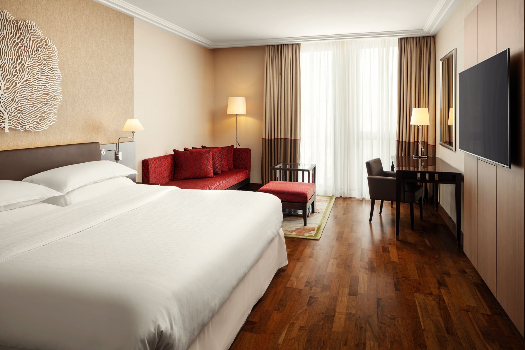 Sheraton Bratislava Hotel - Tap to explore photos
