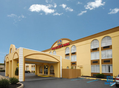 BEST WESTERN El Rancho Palacio - Hazlet, NJ
