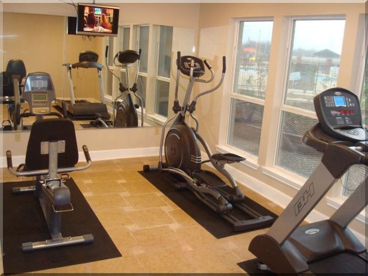 Bays Inn & Suites Baytown - Baytown, TX