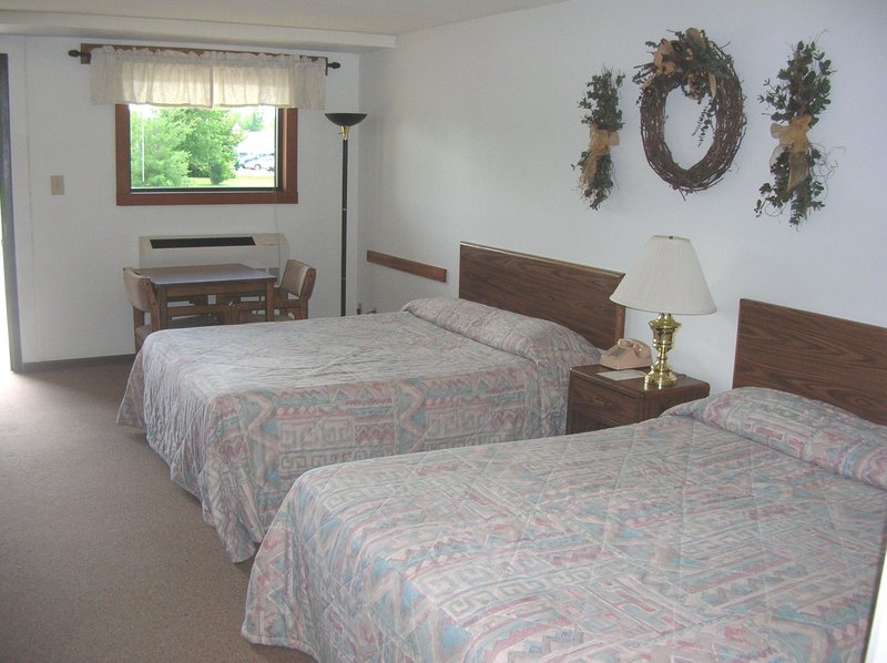 Fish Inn-Omro - Omro, WI