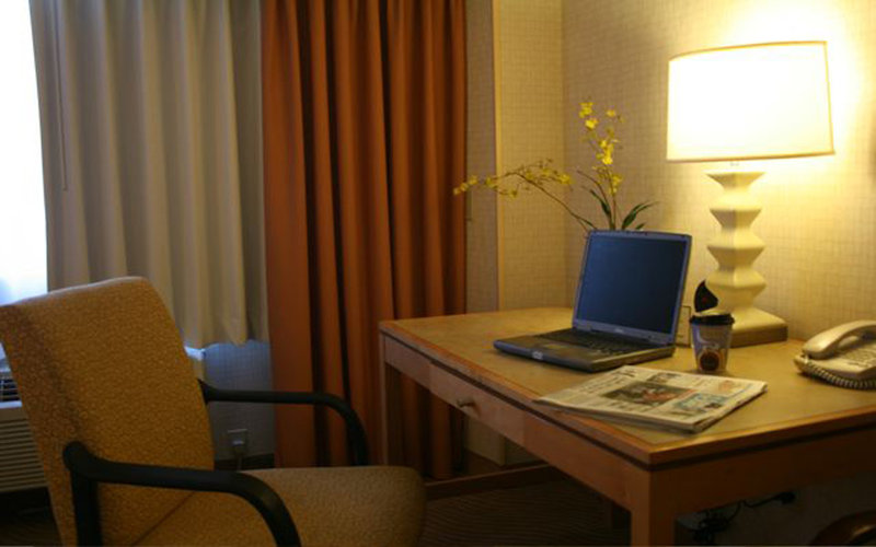 Holiday Inn Express REDWOOD CITY-CENTRAL - Mountain View, CA