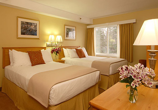 BEST WESTERN PLUS Windjammer Inn & Conference Center - South Burlington, VT