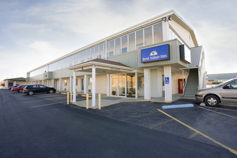 Americas Best Value Inn Litchfield - Litchfield, IL
