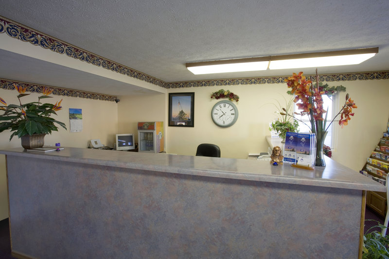 Americas Best Value Inn Litchfield - Litchfield, IL