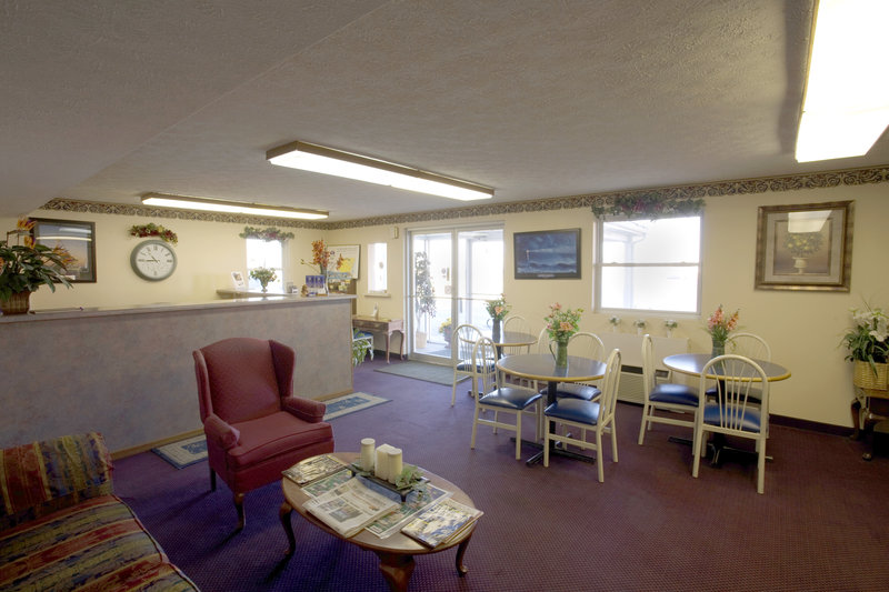 Americas Best Value Inn Litchfield - Litchfield, IL