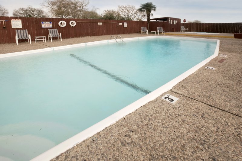 America's Best Value Inn - Edna, TX