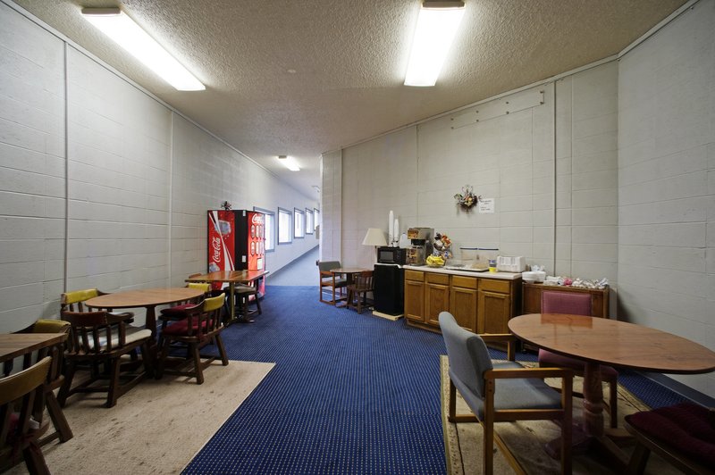 Americas Best Value Inn-Faribault - Faribault, MN