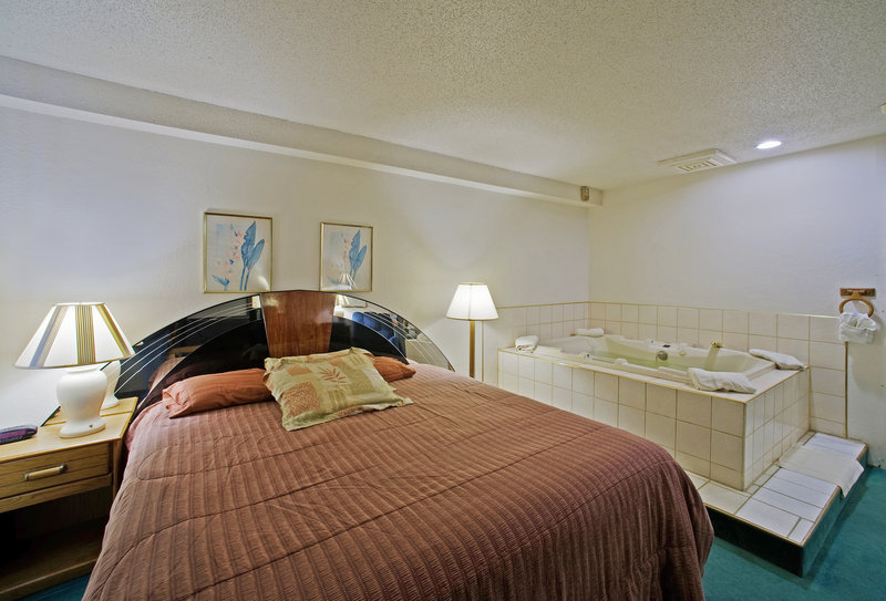 Americas Best Value Inn-Faribault - Faribault, MN