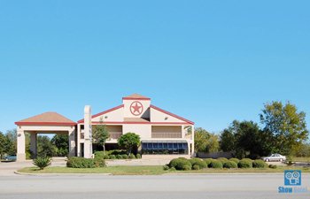 Americas Best Value Inn - Sealy, TX