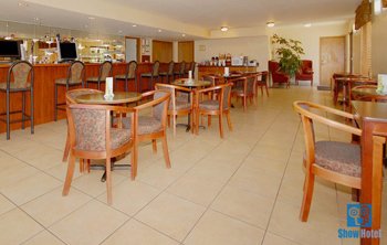 Americas Best Value Inn - Sealy, TX