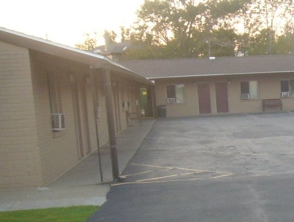 Stadium View Inn South