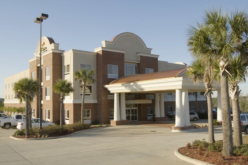 HOLIDAY INN EXPRESS - Lucedale, MS