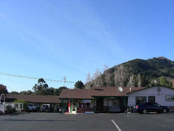 Homestead Motel
